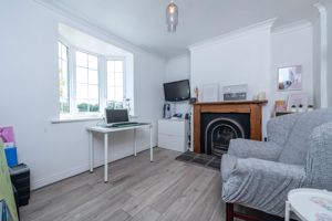 Office/Snug- click for photo gallery